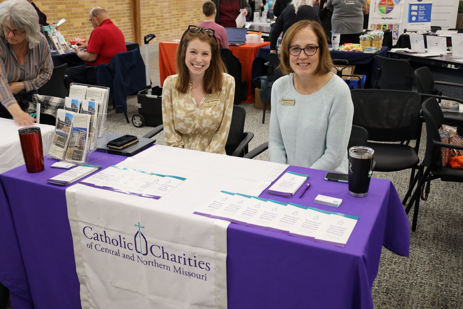 Staff and Volunteers participate in the Community Resource Fair, which helped connect over 100 attendees to local resources in health and healthcare, family services, mental health resources, pregnancy and parenting resources, nutrition and food access resources.